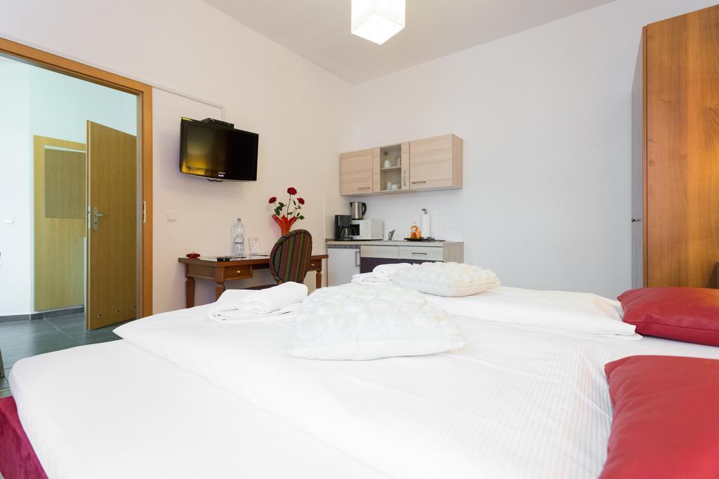 Margareten Long Stay Apartments Vienna Room photo