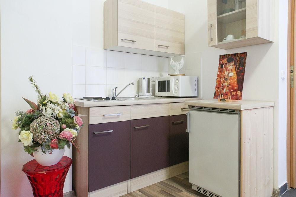 Margareten Long Stay Apartments Vienna Exterior photo