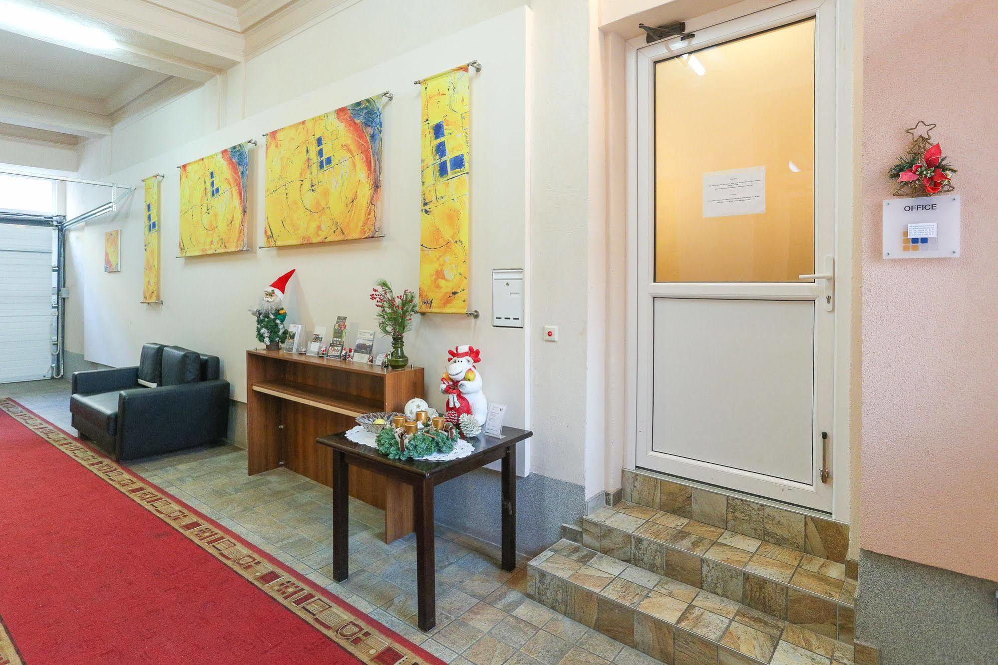 Margareten Long Stay Apartments Vienna Exterior photo