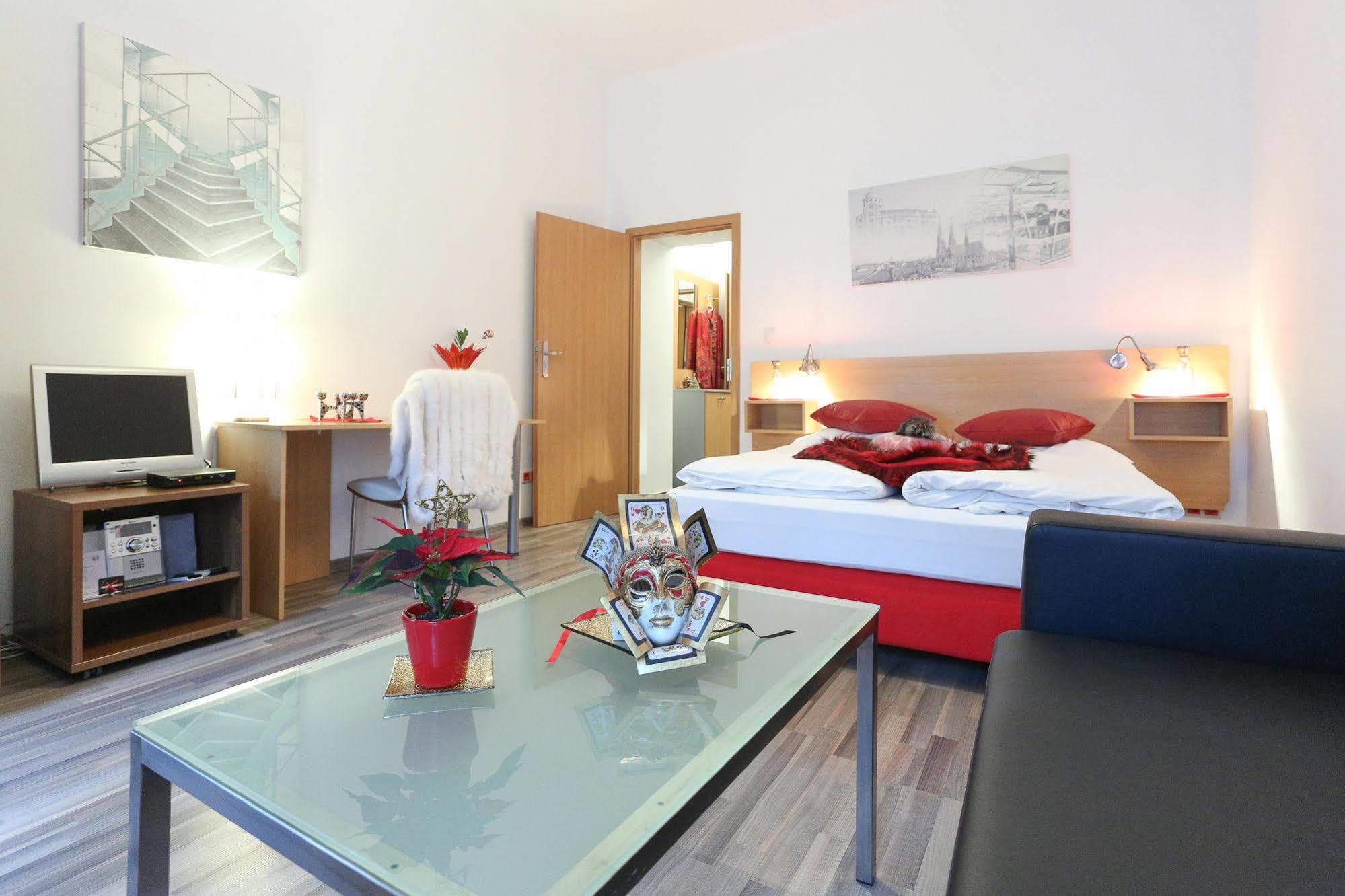 Margareten Long Stay Apartments Vienna Exterior photo