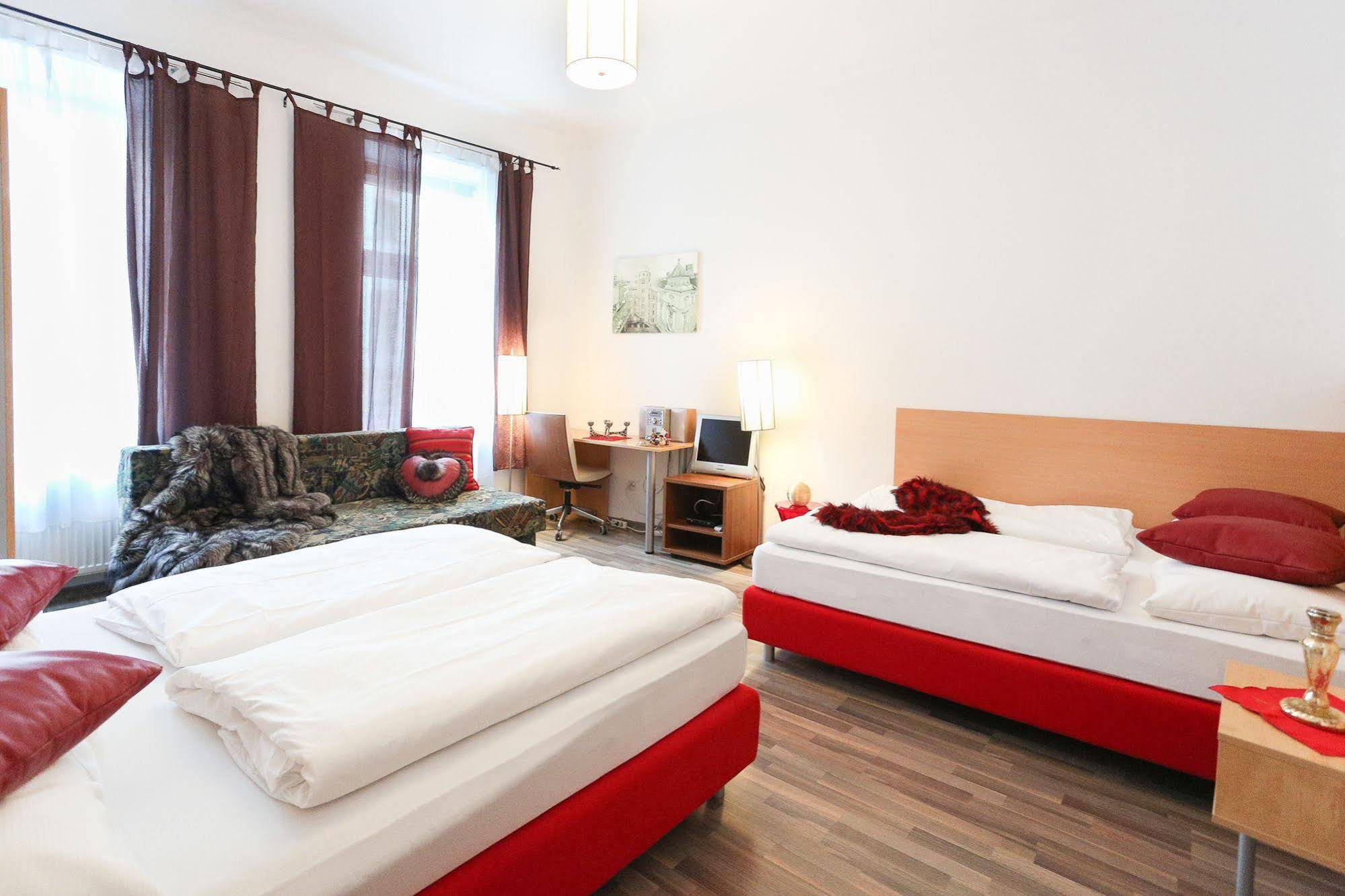 Margareten Long Stay Apartments Vienna Exterior photo